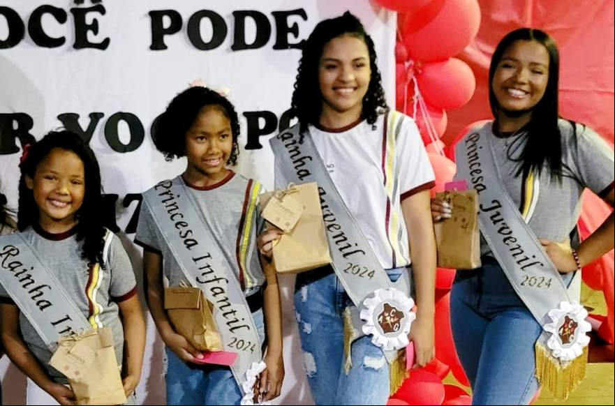 Pietra, Valenthina, Kauany e Náthali, as Soberanas da Escola Christiano