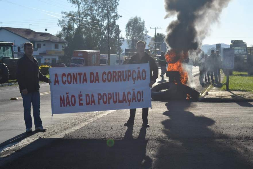 Protesto em Novo Cabrais