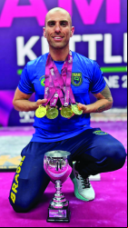 Candelariense se destaca em competição internacional de Kettlebell